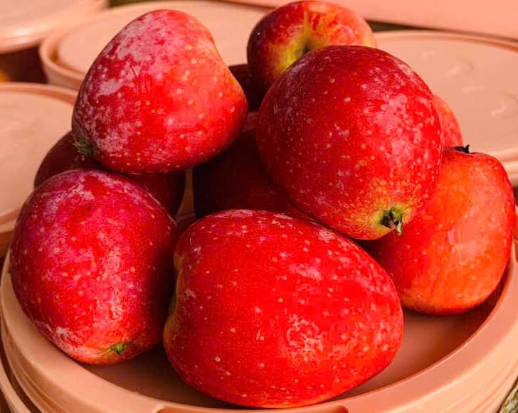 TÁO CHERRY